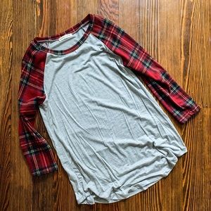 Plaid baseball style tee